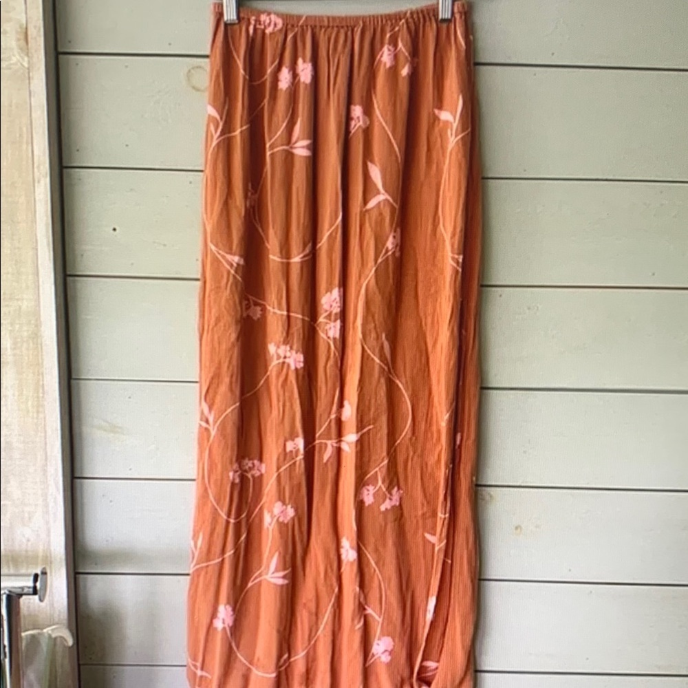 Chic Orange Floral Maxi Skirt